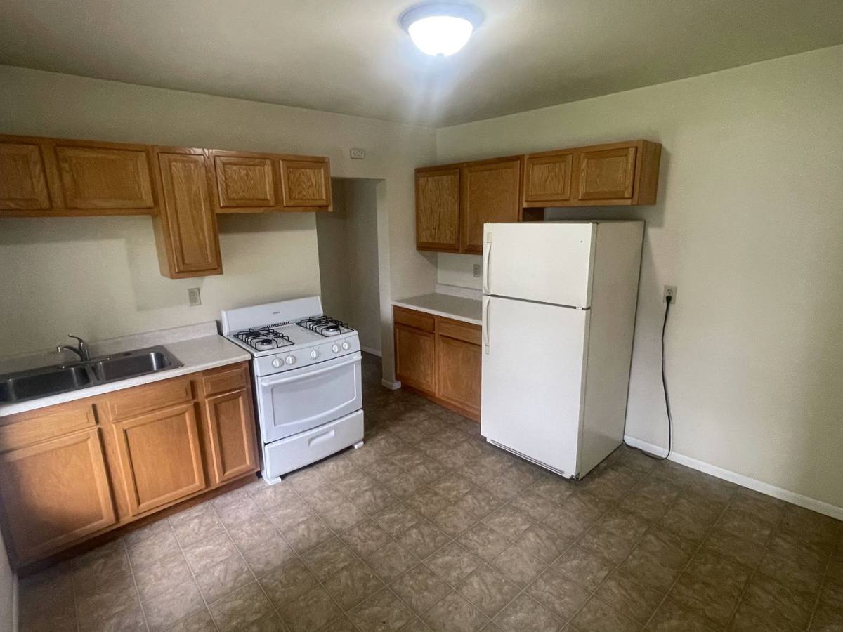 Apartment for rent at 1160 High, Oshkosh, WI 54901
