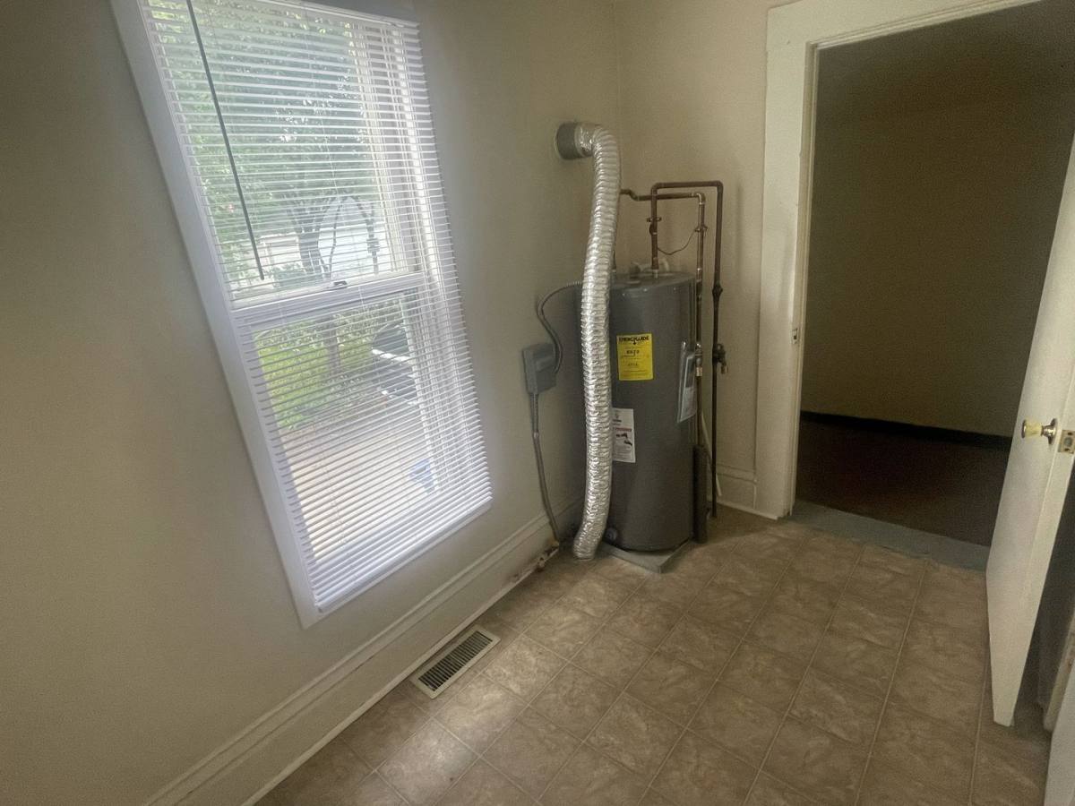 Apartment for rent at 1160 High, Oshkosh, WI 54901