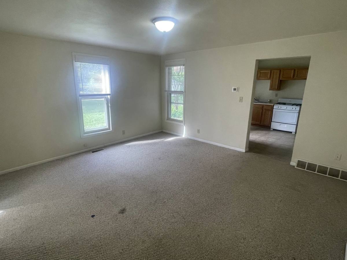 Apartment for rent at 1160 High, Oshkosh, WI 54901