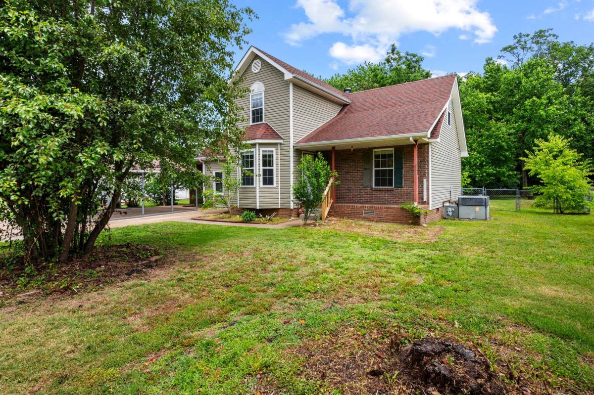House for rent at 409 Kelsey Dr, Clarksville, TN 37042
