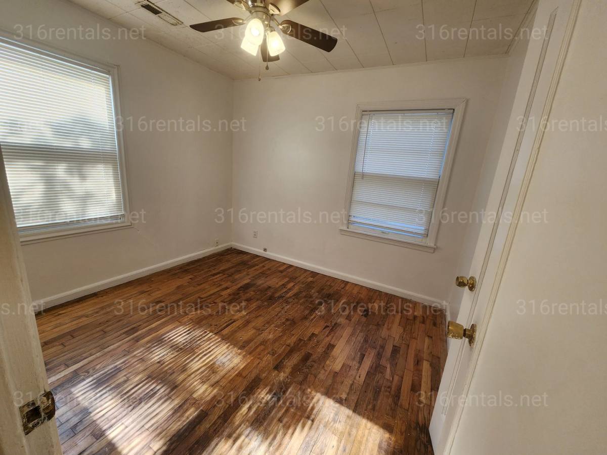 House for rent at 1248 N Terrace Dr, Wichita, KS 67208