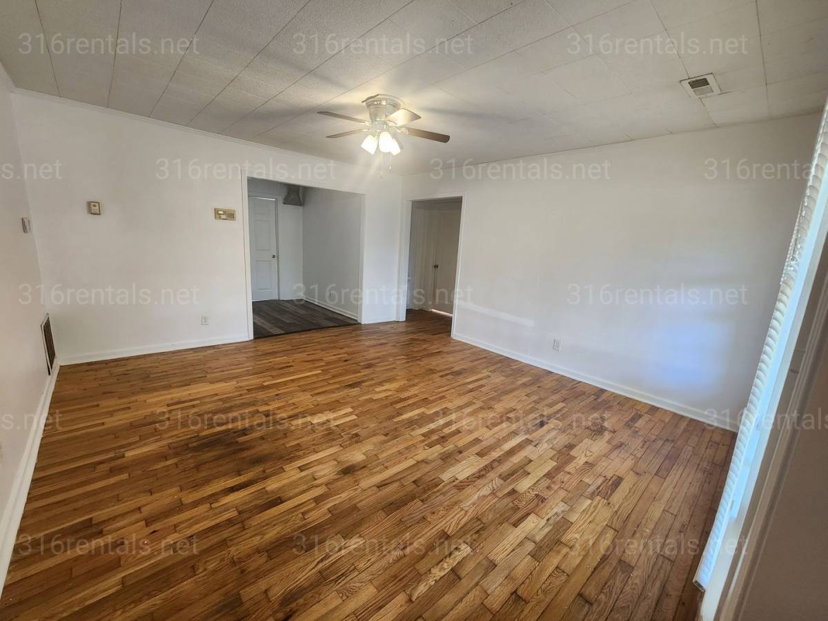 House for rent at 1248 N Terrace Dr, Wichita, KS 67208