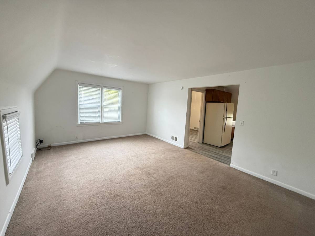 Apartment for rent at 5680 Trailer Park Dr, Jackson, MI 49201