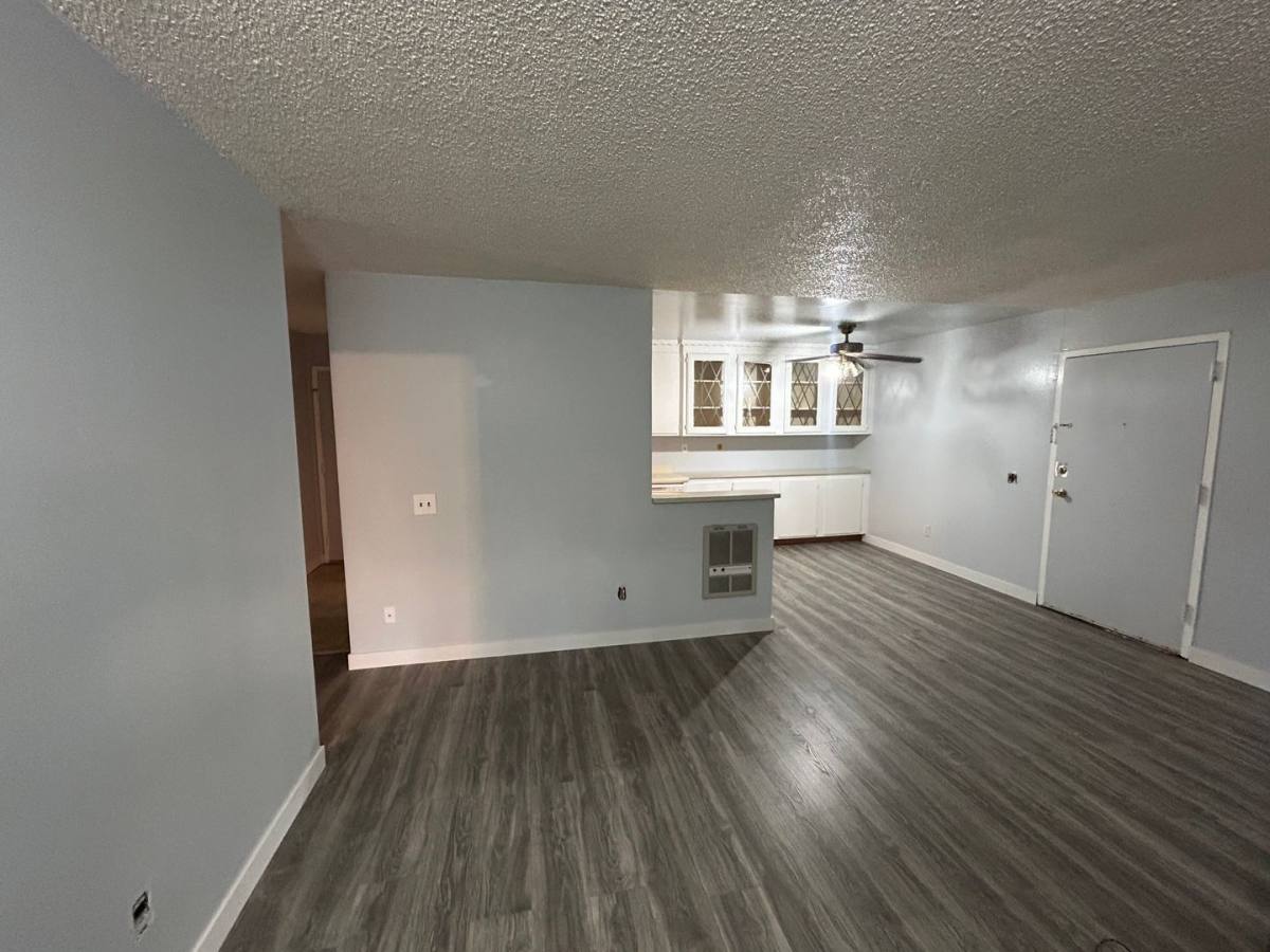 Apartment for rent at 266 Adams, Oakland, CA 94610