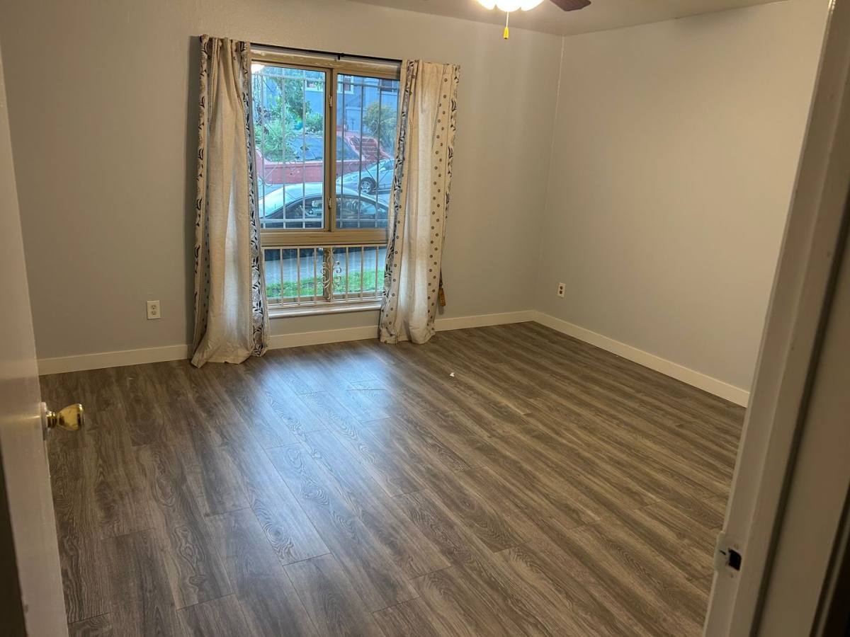 Apartment for rent at 266 Adams, Oakland, CA 94610