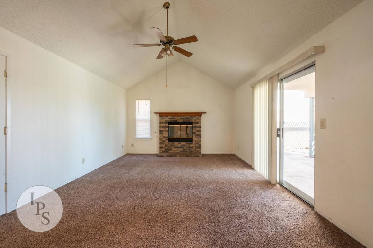 House for rent at 2131 E Cromwell Ave, Fresno, CA 93720