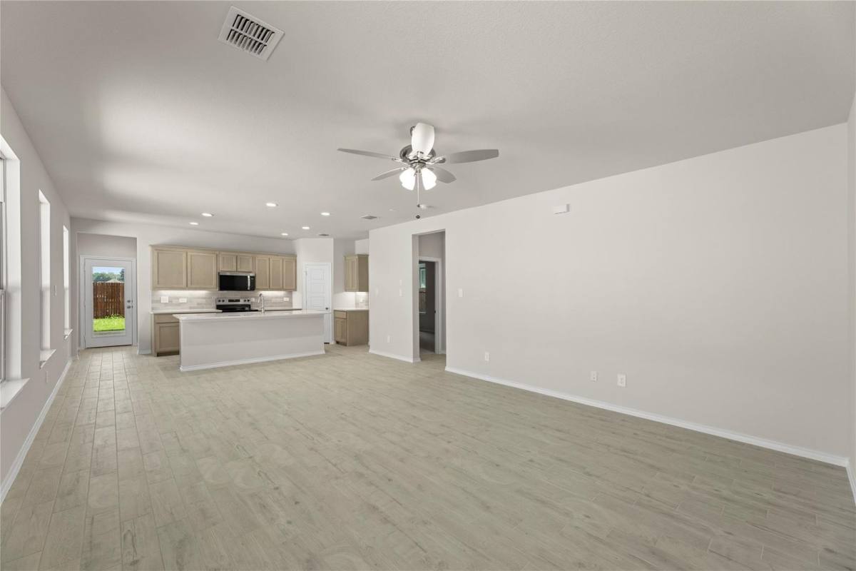 House for rent at 1641 Meadow Crest Dr, Aubrey, TX 76227
