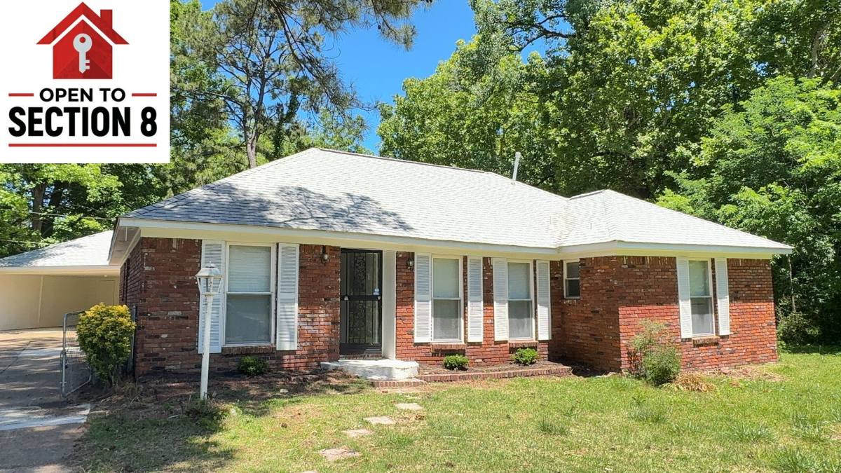 House for rent at 1732 Colebrook Ave, Memphis, TN 38116