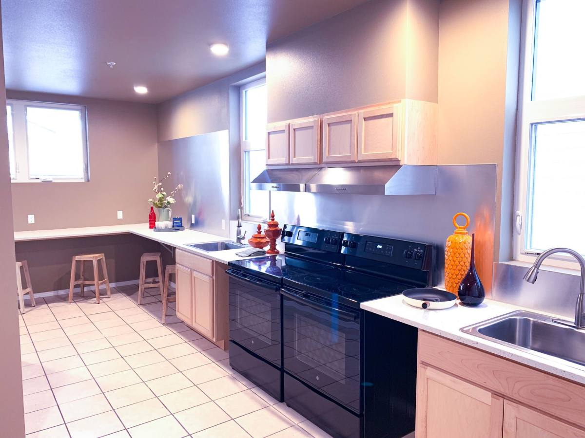 Apartment for rent at 1514 NW 52nd St, Seattle, WA 98107