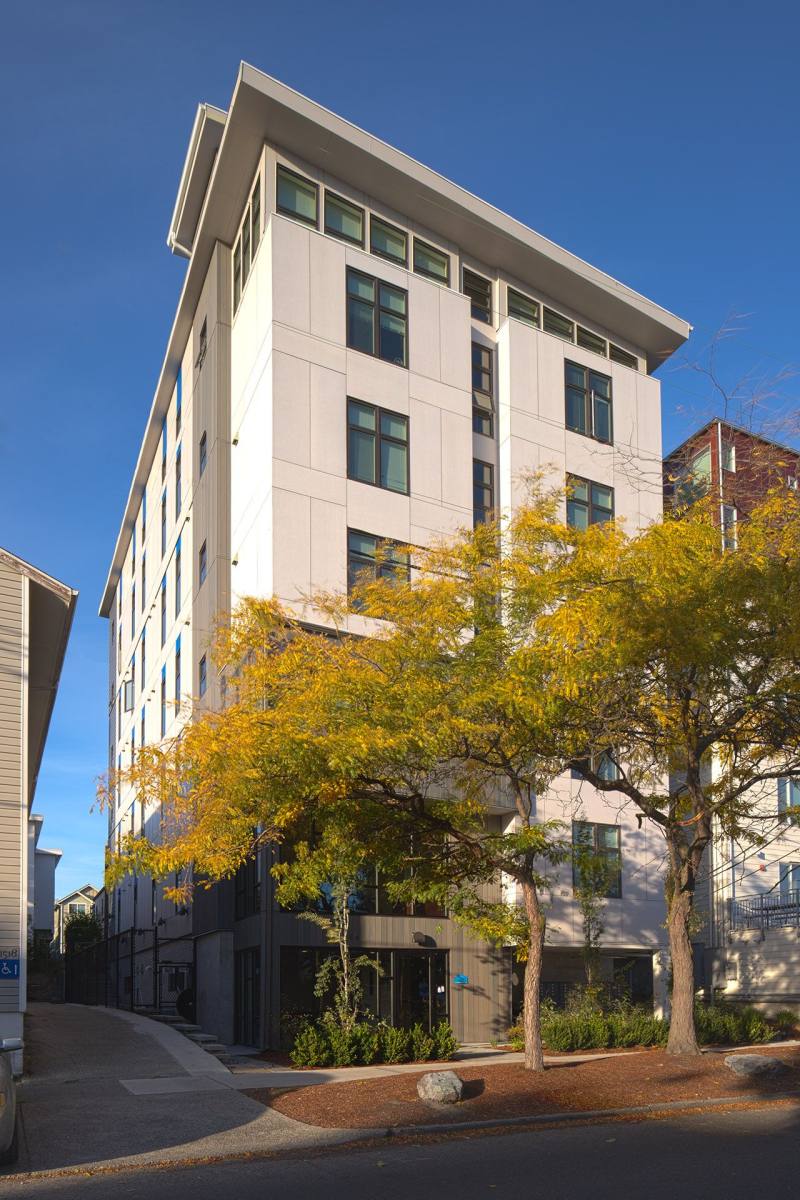 Apartment for rent at 1514 NW 52nd St, Seattle, WA 98107