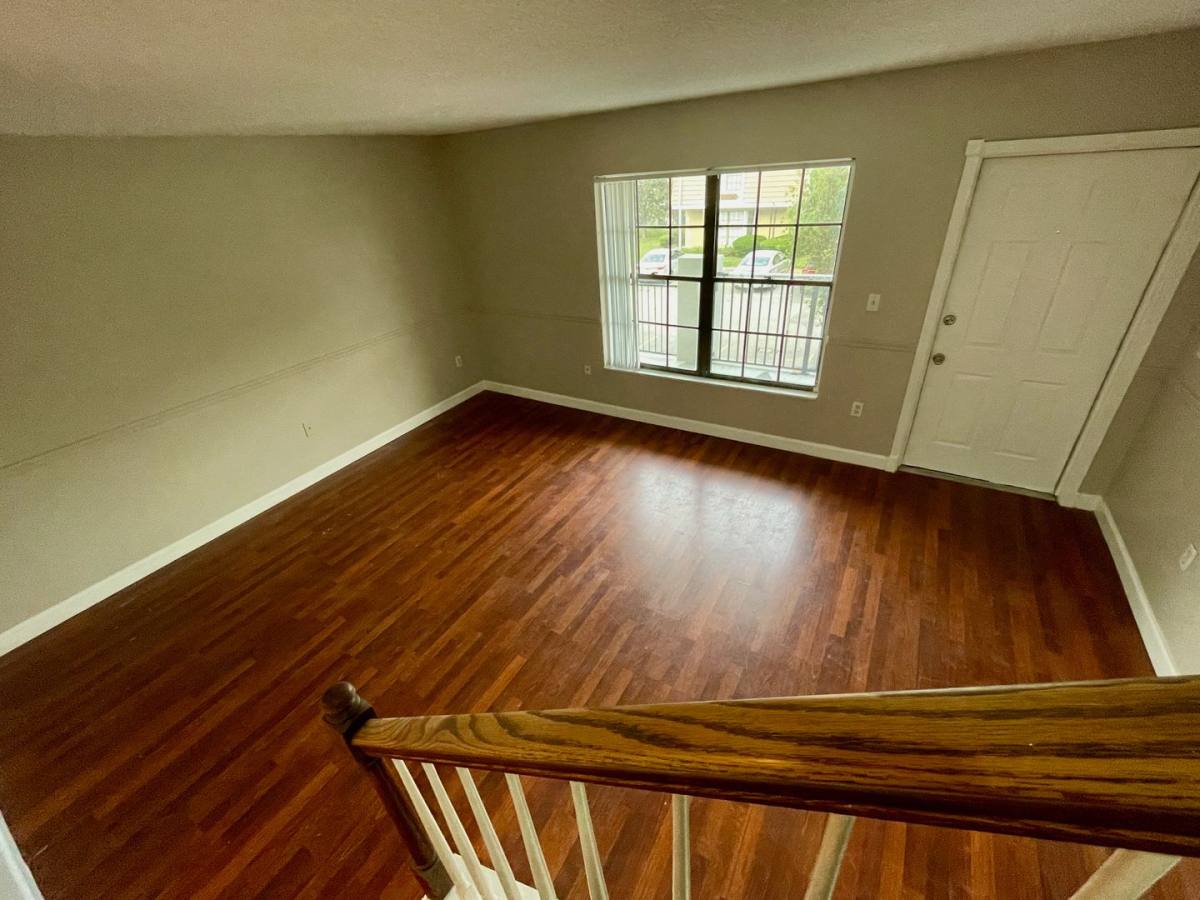 Townhouse for rent at 6083 Village Circle S, Orlando, FL 32822
