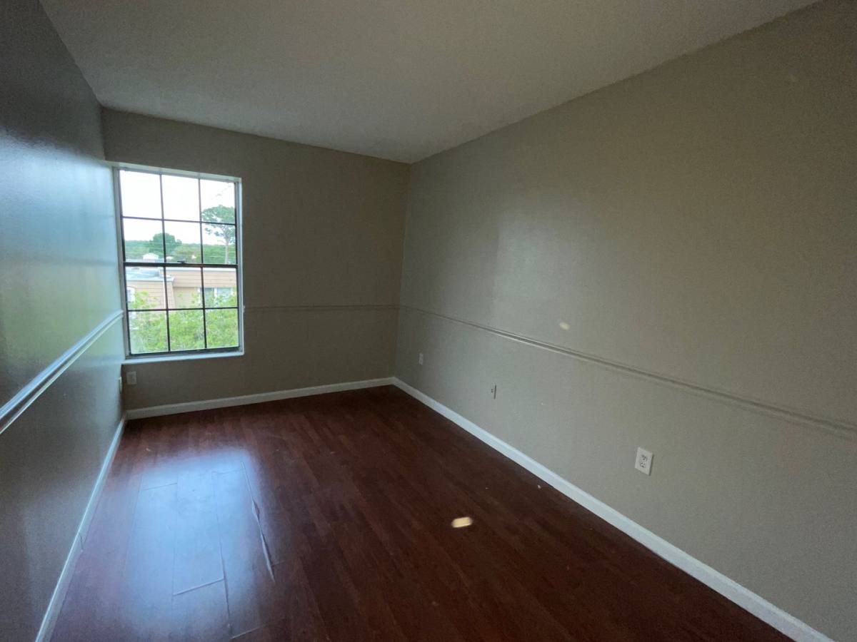 Townhouse for rent at 6083 Village Circle S, Orlando, FL 32822