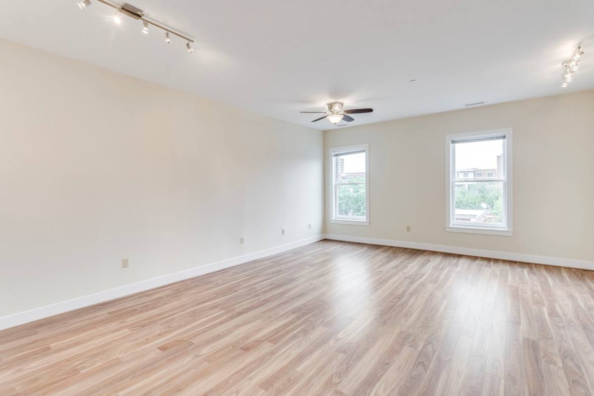 Apartment for rent at 706 N Washington St, Alexandria, VA 22314