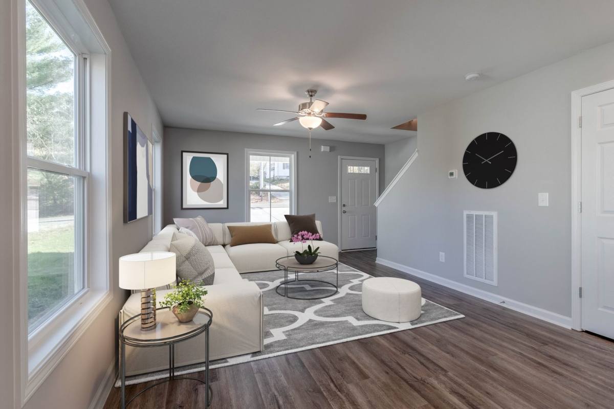 Apartment for rent at 918 E Happy Hollow Dr, Clarksville, TN 37040