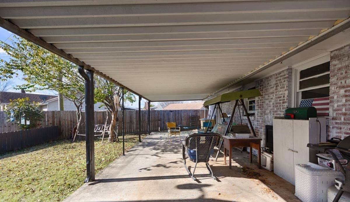 House for rent at 1511 10th Ave SE, Decatur, AL 35601