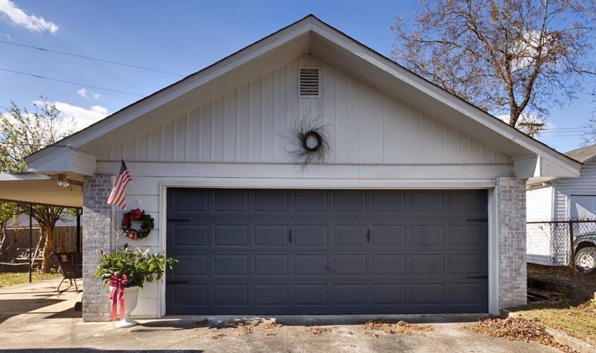 House for rent at 1511 10th Ave SE, Decatur, AL 35601