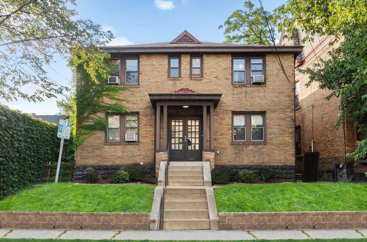 Apartment for rent at 5823 Alder St, Pittsburgh, PA 15232