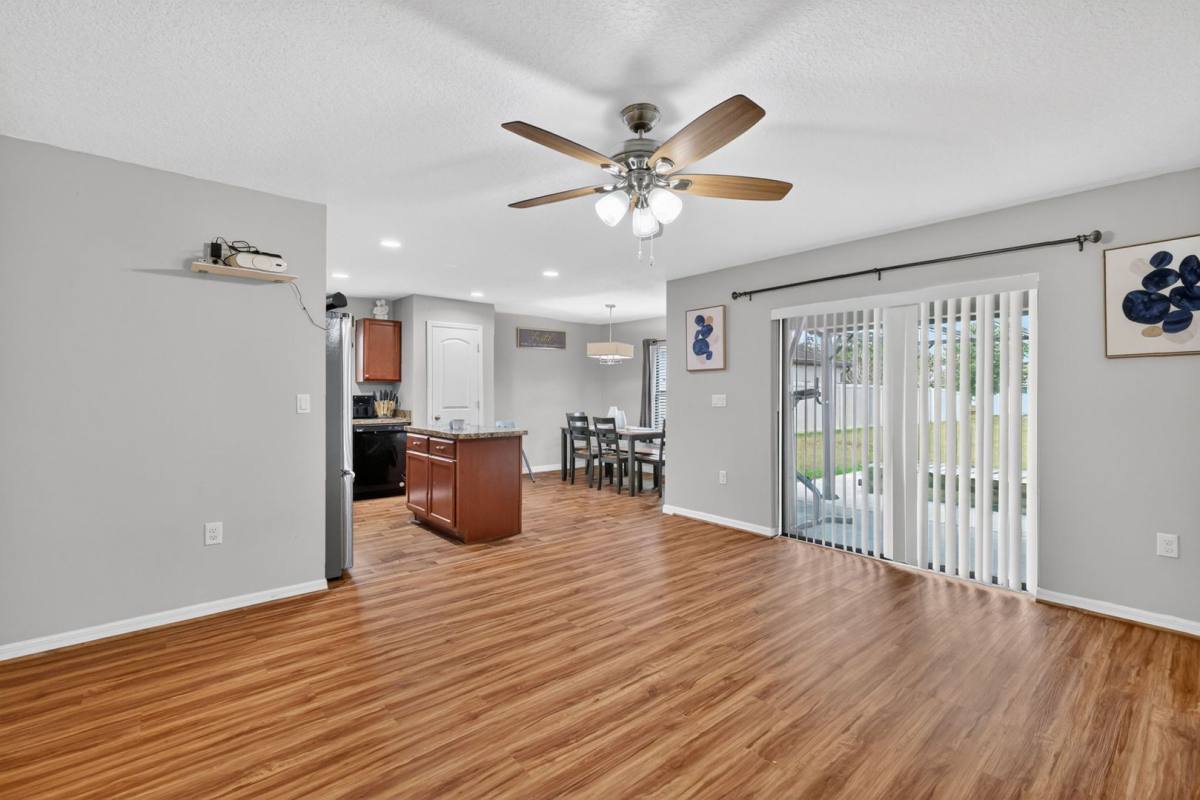 House for rent at 2533 Bracknell Forest Trail, Tavares, FL 32778
