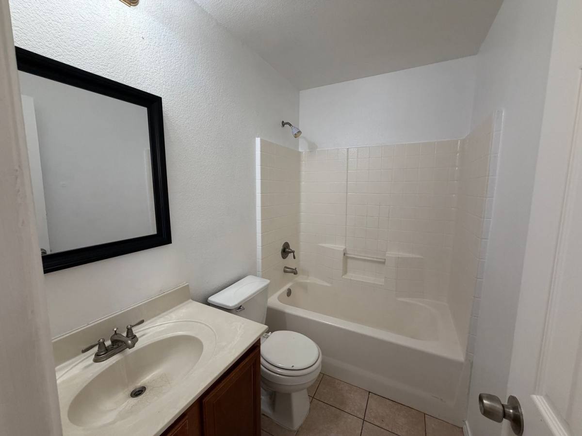 House for rent at 8118 Tanner Ave, Fort Worth, TX 76116