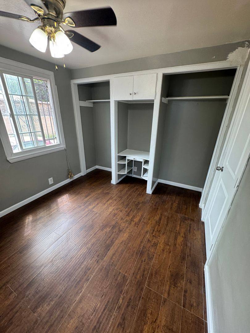 Apartment for rent at 6228 S Van Ness Ave, Los Angeles, CA 90047