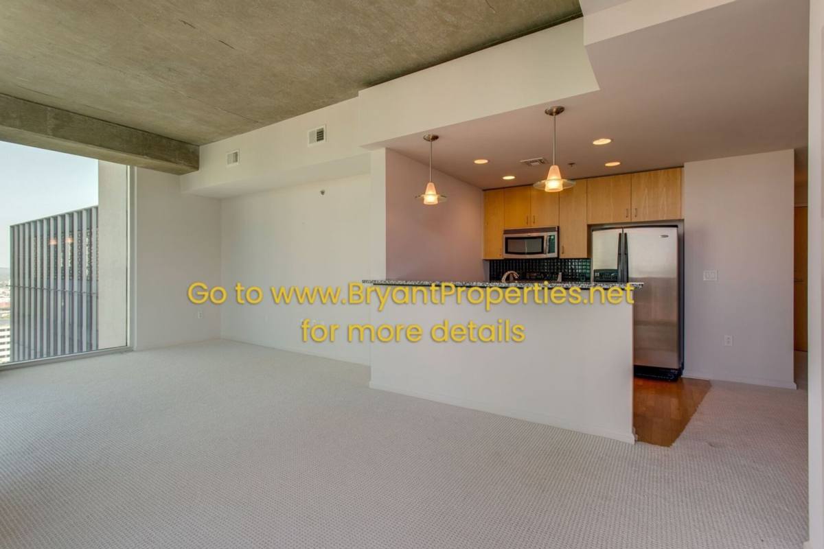 Condo for rent at 415 Church St, Nashville, TN 37219