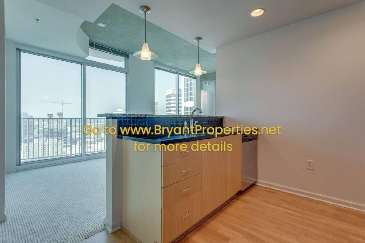 Condo for rent at 415 Church St, Nashville, TN 37219