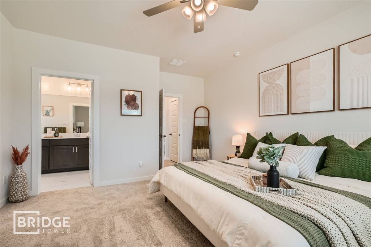 House for rent at 33154 Oak Heights Place, Magnolia, TX 77354