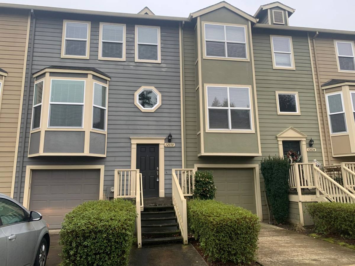 Townhouse for rent at 12010 SW Chukar Terrace, Beaverton, OR 97007