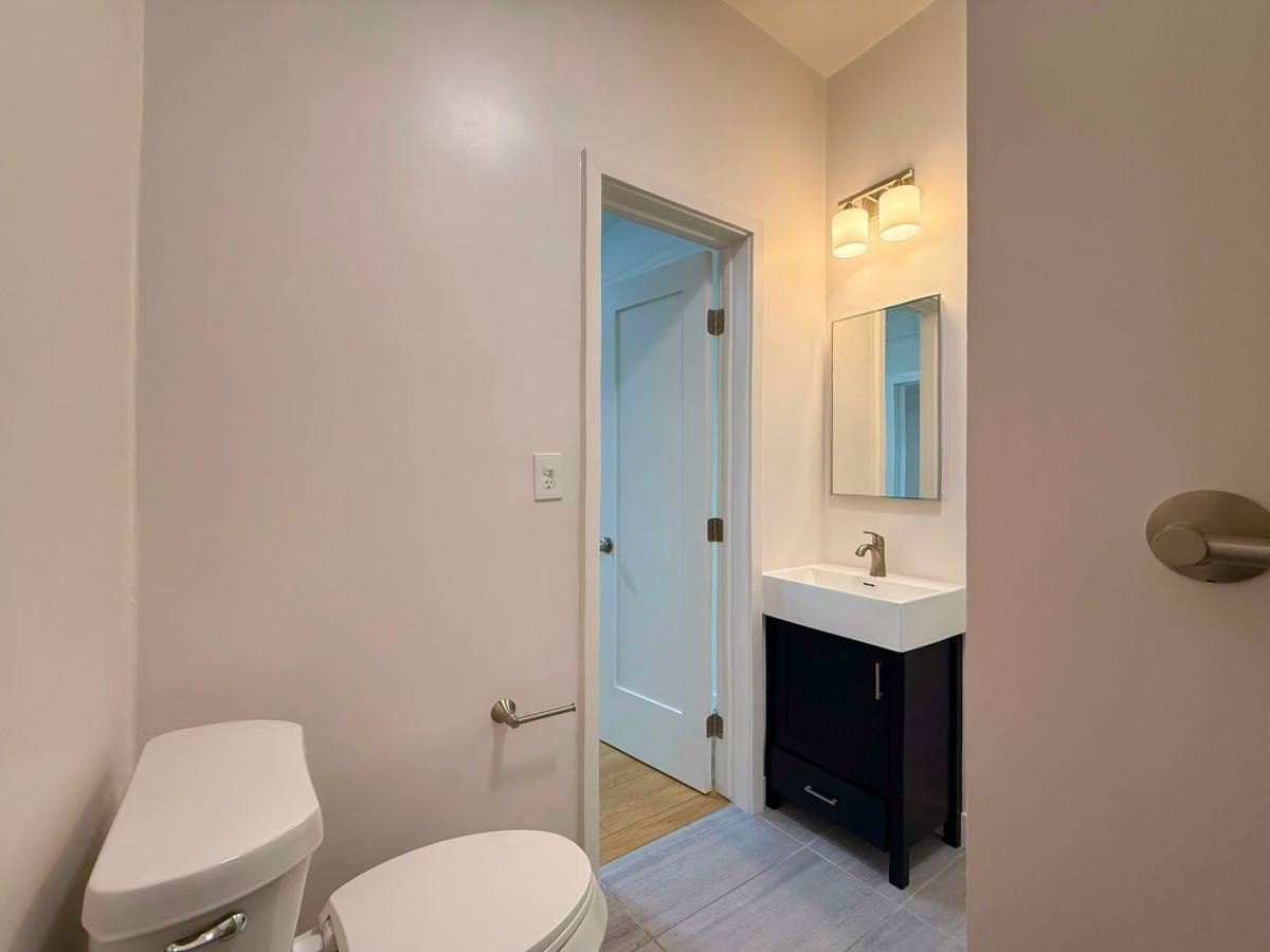 Apartment for rent at 1725 Sunset Cliffs Blvd #2, San Diego, CA 92107