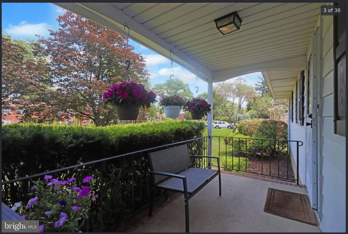 House for rent at 163 Hickory Corner Rd, Hightstown, NJ 08520
