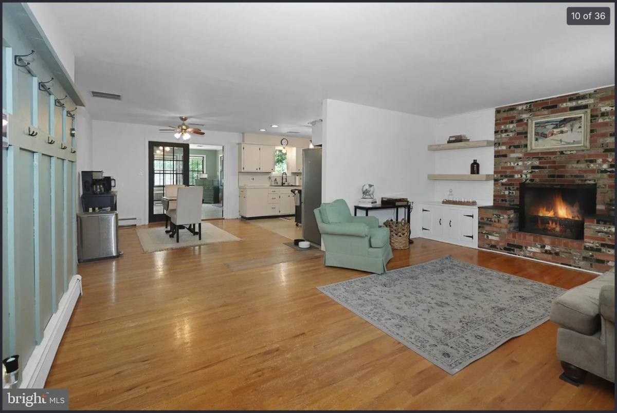 House for rent at 163 Hickory Corner Rd, Hightstown, NJ 08520