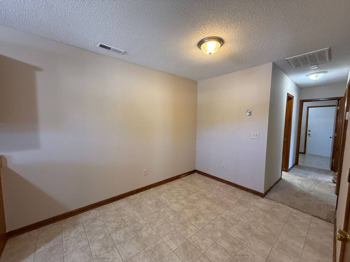 Apartment for rent at 102 Pete Jones Rd, Richlands, NC 28574