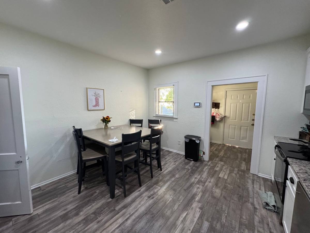 House for rent at 1405 James Ave, Waco, TX 76706