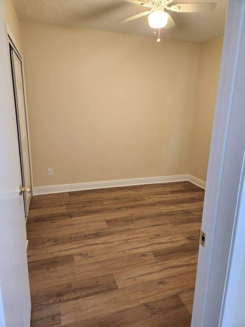 Apartment for rent at 1211 W 37th Place, Los Angeles, CA 90007