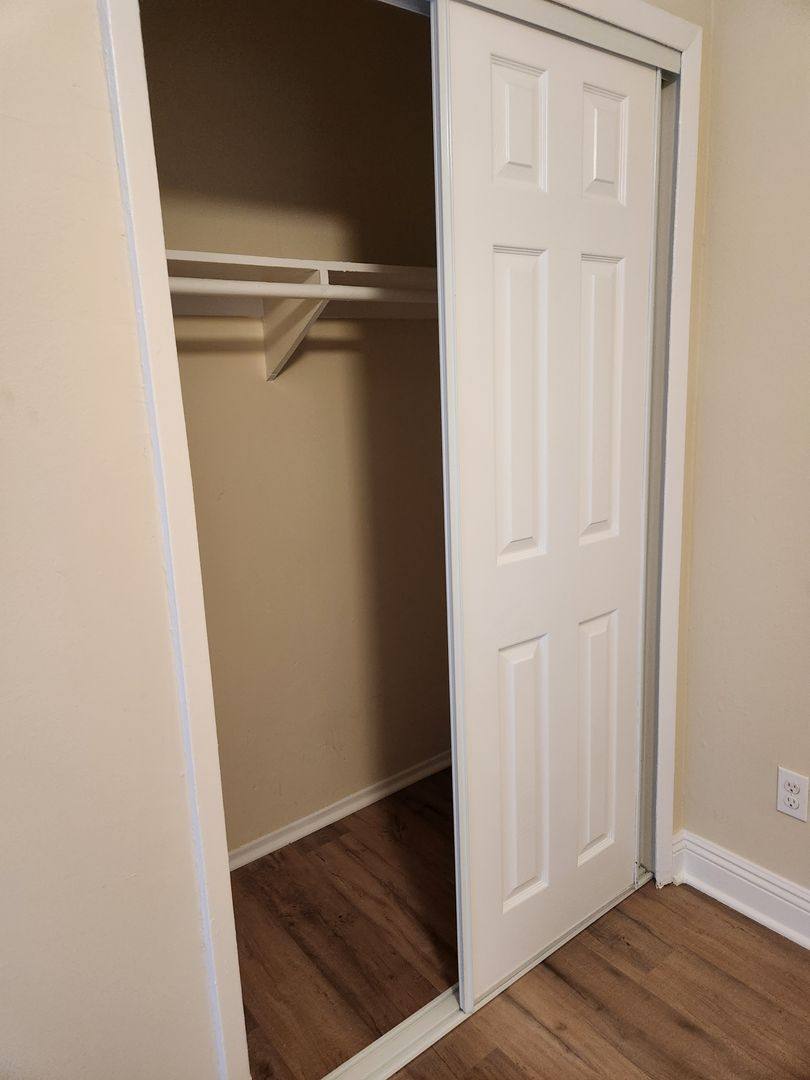 Apartment for rent at 1211 W 37th Place, Los Angeles, CA 90007