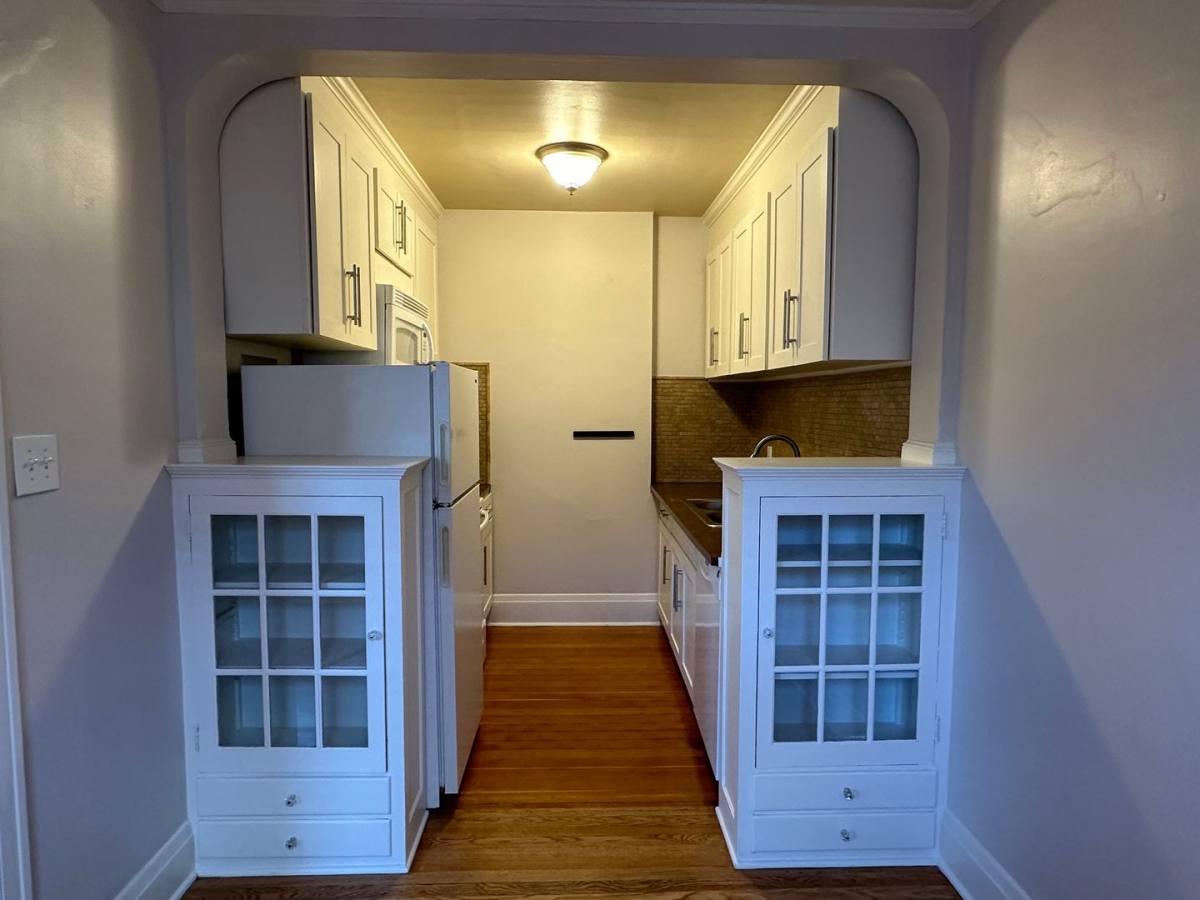 Apartment for rent at 230 NE 28th Ave, Portland, OR 97232