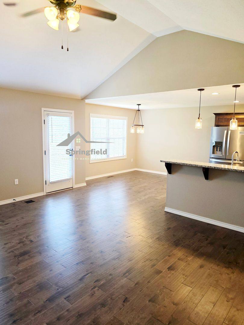 House for rent at 2415 E Mission, Republic, MO 65738