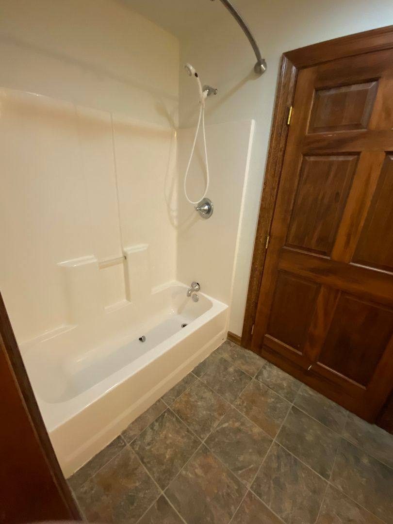 House for rent at 529 W River Rd #D, Hamilton, MT 59840