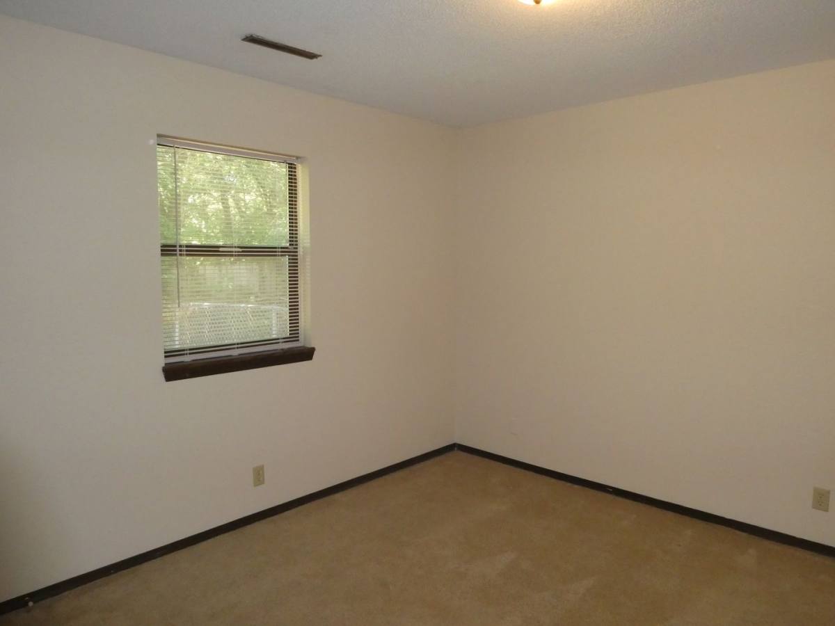 House for rent at 4608 Knox Dr, Columbia, MO 65203