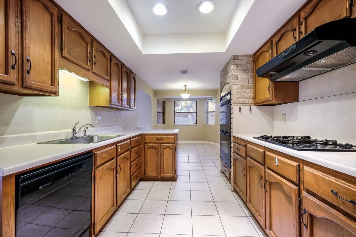 House for rent at 2507 Hidden Glen St, San Antonio, TX 78232