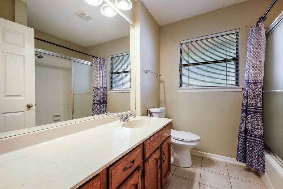 House for rent at 2507 Hidden Glen St, San Antonio, TX 78232