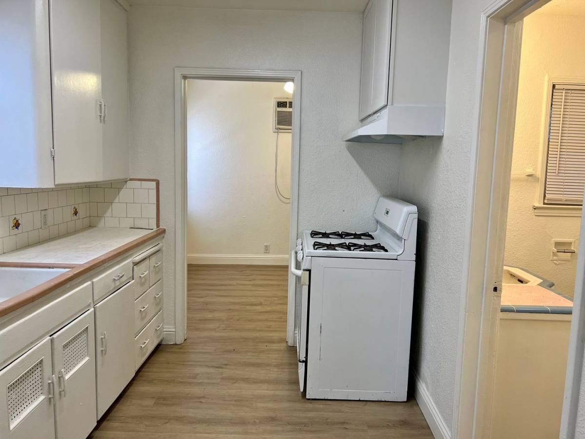 Apartment for rent at 1310-1314 P St, Fresno, CA 93721