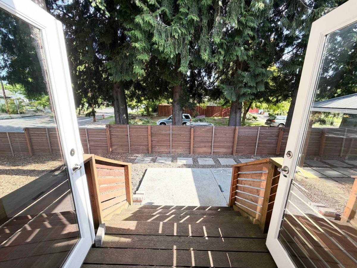 House for rent at 9216 N Portsmouth Ave, Portland, OR 97203