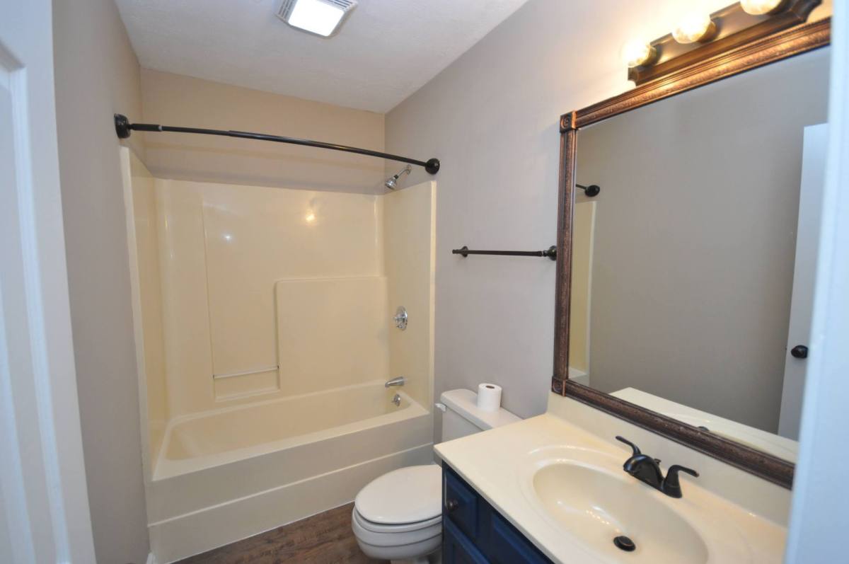 3320-3322 River Oaks Blvd, Paducah, KY 42001 - Apartment for Rent - Image 9
