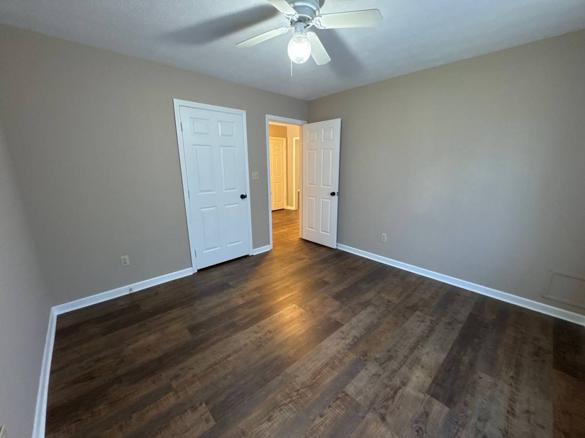 3320-3322 River Oaks Blvd, Paducah, KY 42001 - Apartment for Rent - Image 8