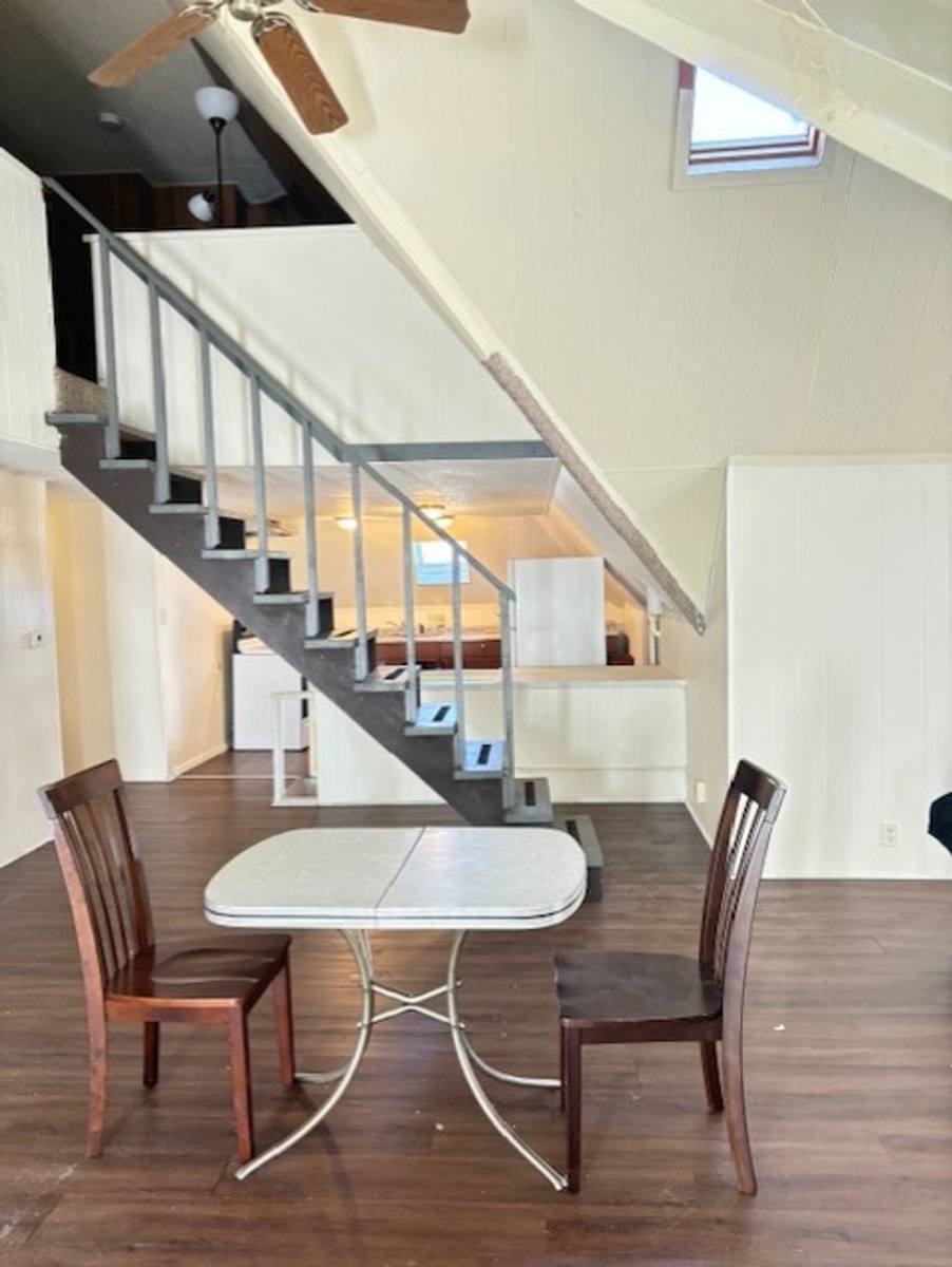 Apartment for rent at 702 W Green St, Urbana, IL 61801