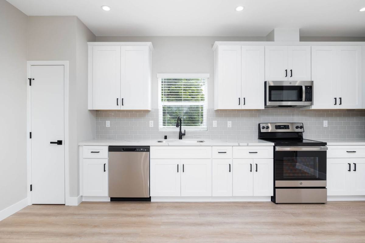 Apartment for rent at 1148 - 1152 Cotton St, San Diego, CA 92102