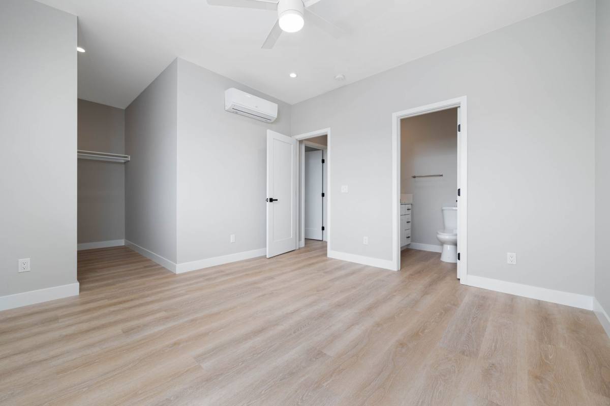 Apartment for rent at 1148 - 1152 Cotton St, San Diego, CA 92102