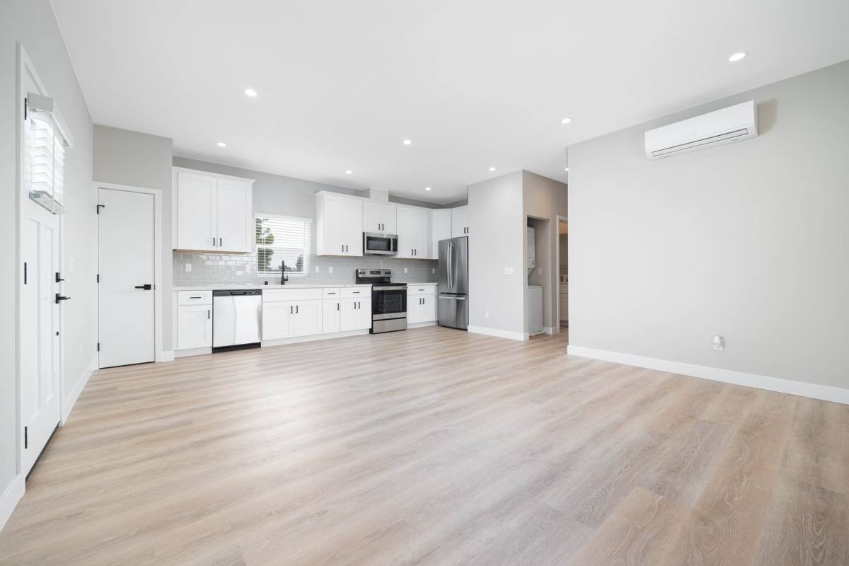 Apartment for rent at 1148 - 1152 Cotton St, San Diego, CA 92102