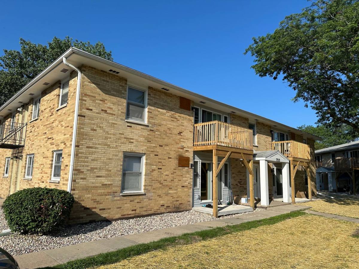Apartment for rent at 7506-7523 Rohlich Court, Middleton, WI 53562